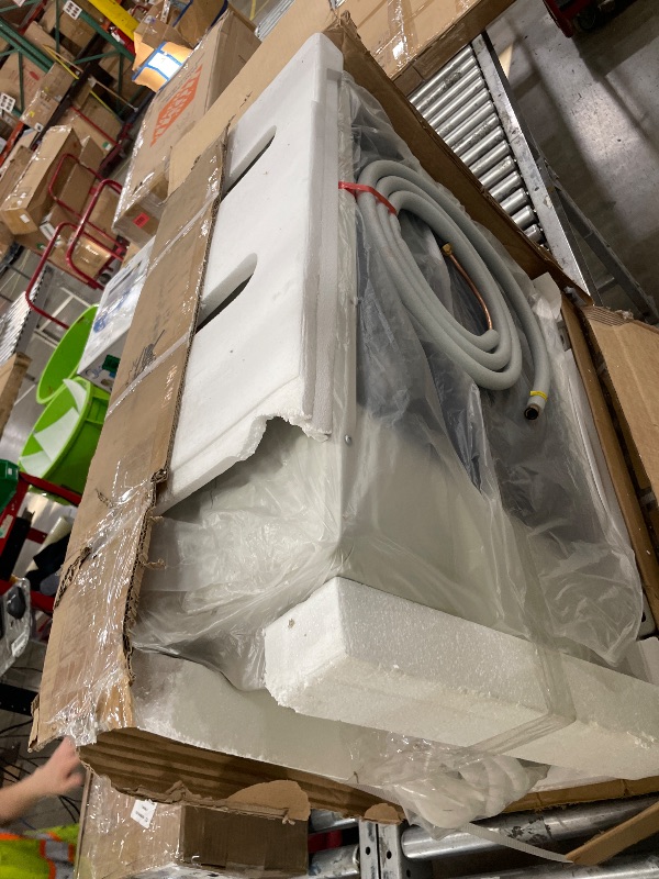 View 5 of **********INCOMPLETE ITEM, THIS IS ONLY THE OUTDOOR UNIT***************
GarveeHome 9000 BTU Mini Split Air Conditioner