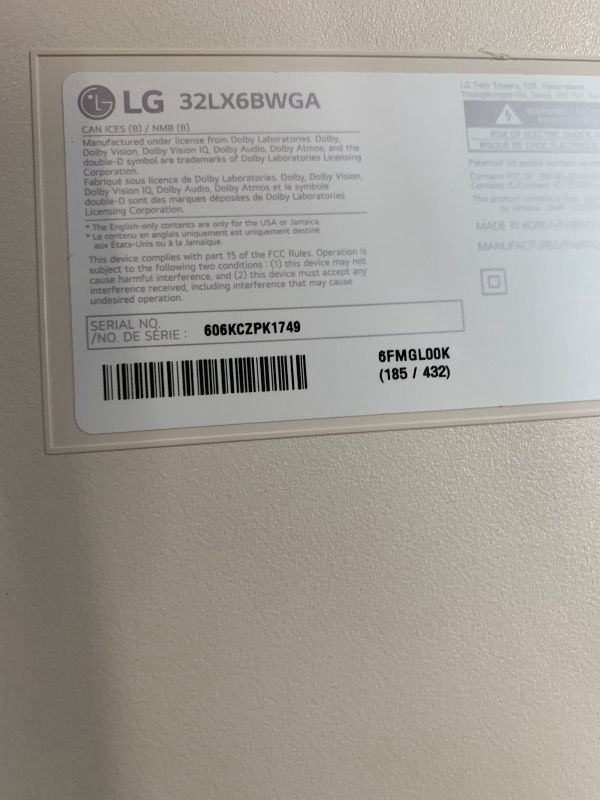 View 8 of **UNABLE TO TEST** LG StanbyME 2 Max 32-Inch 4K Portable Smart Touchscreen TV