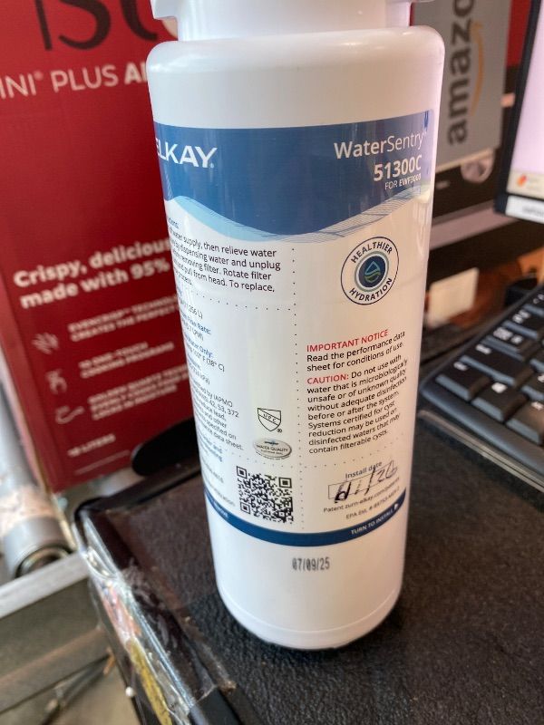 Photo 1 of [USED] Elkay Genuine WaterSentry 51300C Lead + Microplastics NSF/ANSI Certified Filter (Single)(Bottle Fillers)
