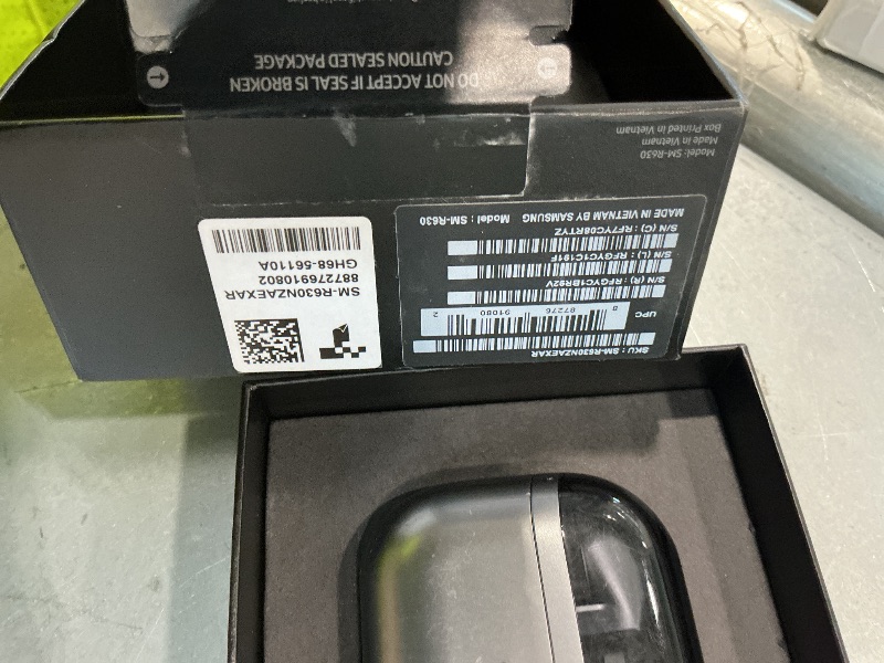 Photo 1 of [Missing Left Bud] Samsung Galaxy Buds 3 Pro AI True Wireless Bluetooth Earbuds, Noise Cancelling, Sound Optimization, Redesigned Comfort Fit, Silver [US Version, Amazon Exclusive, 2Yr Warranty]