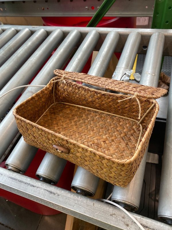 Photo 1 of [DAMAGED] FEIALNDUO Wicker Shelf Baskets with Lid,Seagrass Storage Basket Bins Rectangular Handwoven Basket Boxes for Shelves Desktop Home Organizer (Coffee, X-Small)
