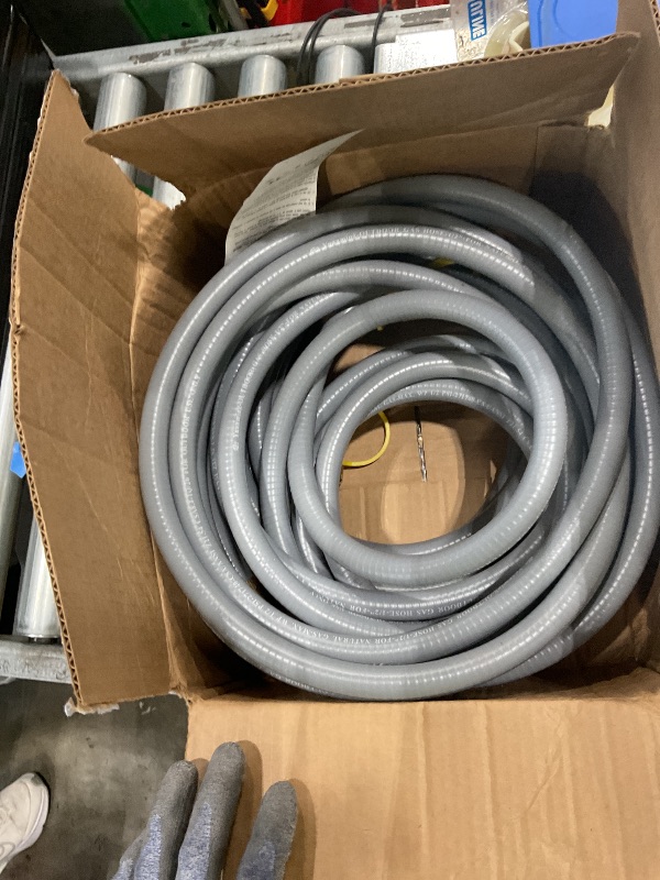 Photo 1 of Water hose
