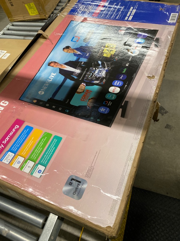 Photo 1 of ******parts only, non-returnable, non-refundable**********Samsung 55” Class, QLED, 4K, QLED Smart TV, 2025 (QN55Q6FAAFXZA)