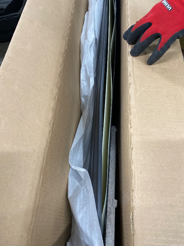 Photo 1 of ******parts only, non-returnable, non-refundable**********Samsung 55” Class, QLED, 4K, QLED Smart TV, 2025 (QN55Q6FAAFXZA)