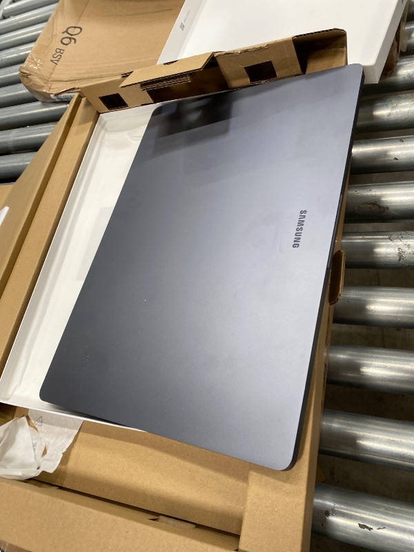 Photo 1 of ***** missing charging cable******* Samsung 16” Galaxy Book6 Ultra X7 PC Laptop Computer, Intel Processor, 32GB/1TB, Dynamic AMOLED 2X Display, Advanced Cooling, Ultra Performance, 2 Year Warranty, Gray
