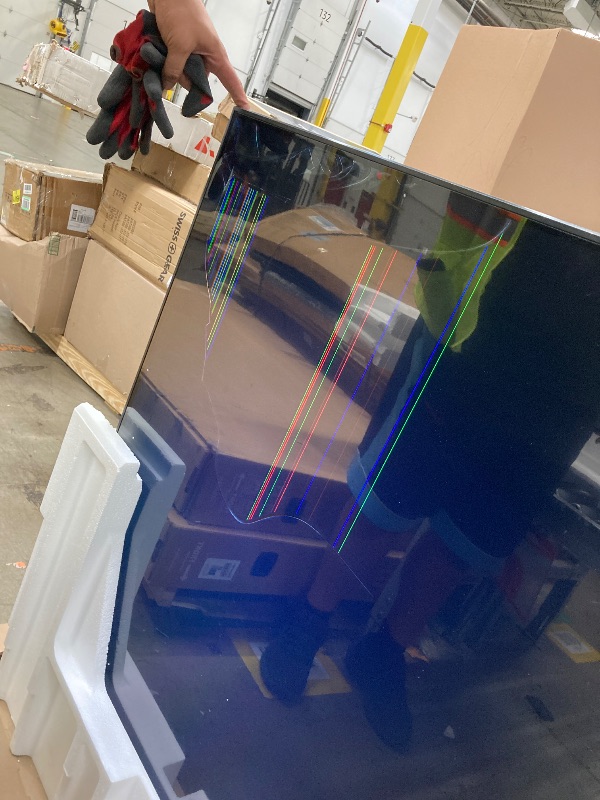 Photo 1 of *************NO RETURNS NO REFUNDS********** FOR PARTS ONLY************Samsung 85-Inch Class Neo QLED QN70F 4K Mini LED Smart TV (2025 Model) NQ4 AI Gen2 Processor, Quantum Matrix Technology Slim, Motion Xcelerator 144Hz, Samsung Vision AI, Alexa Built-in