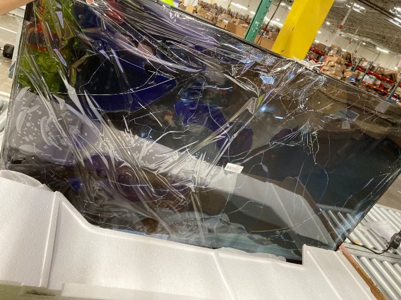 Photo 1 of ** no refunds, no returns** Samsung 55-Inch Class Crystal UHD U8000F 4K Smart TV (2025 Model) Endless Free Content, Processor, MetalStream Design, Knox Security, Compatible with Alexa