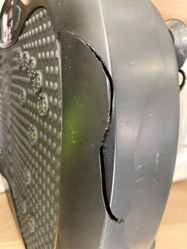 Photo 1 of **CRACKED ON SIDE/PARTS ONLY****Natini Vibration Plate Exercise Machine — Whole Body Vibrating Platform for Lymphatic Wellness, Circulation & Active Recovery | Shake Plate with Resistance Bands & Remote | 330Lbs, 990 Speeds | Black