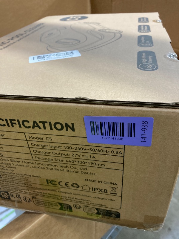 Photo 1 of ***USED-DAMAGED -SELLING AS PARTS ONLY***C5 Cordless Robotic Pool Cleaner with 180-Min Runtime, 2.7L Large Filter Basket & Self Parking, Pool Vacuum for Above-Ground Flat Pools up to 2200 Sq.Ft