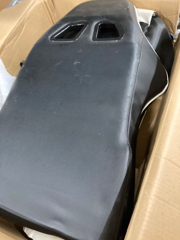 Photo 1 of ***USED -DAMAGED - MISSING PIECES SELLING AS PARTS ONLY***
GTPLAYER Gaming Chair, Computer Office Chair with Pocket Spring Cushion, Linkage Armrests and Footrest, High Back Ergonomic Computer Chair with Lumbar Support Task Chair with Footrest(Black)