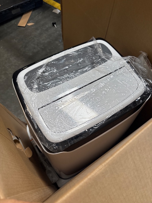 Photo 1 of ***** NOT FUNCTIONAL *** FINAL SALE **** Portable Air Conditioner, 14000 BTU Fast Cooling for Large Rooms up to 700 Sq.Ft, 3-in-1 Energy Efficient Portable AC Unit with Upward Airflow, Sleep Mode, for Bedroom/Apartment/Living Room