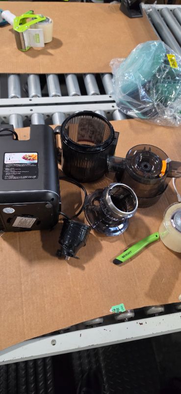 View 4 of [SOLD FOR PARTS] AMZCHEF Masticating Juicer - 6.5" Wide Chute, Premium Black