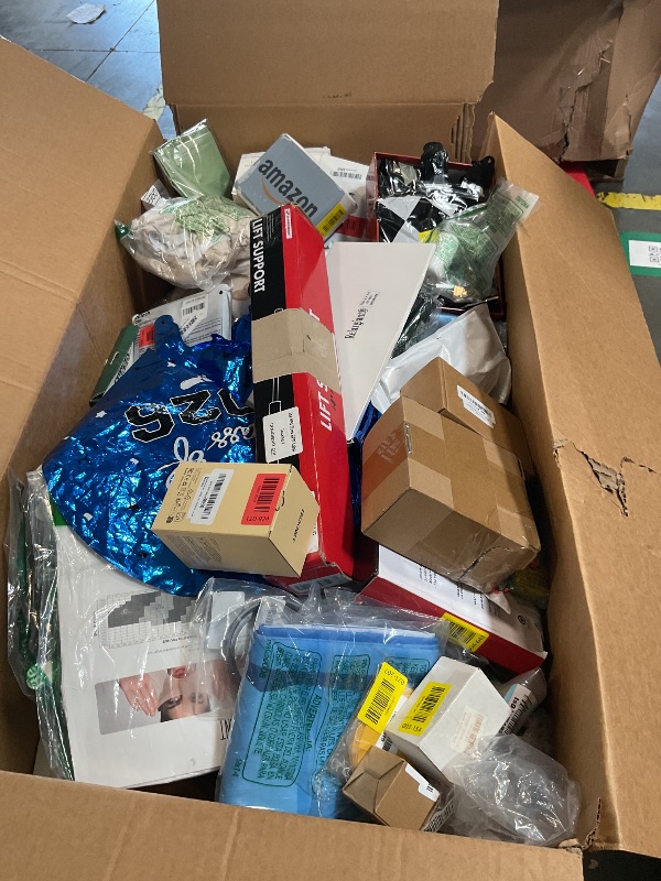 Photo 1 of ***FINAL SALE/NO RETURN*** Nellis Variety Box: Medium | See Notes for Details