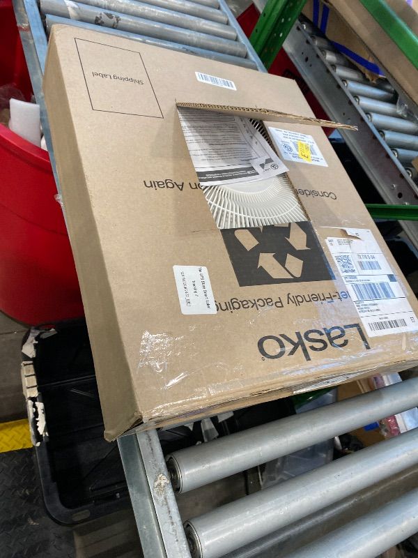 Photo 1 of [MISSING PARTS] Lasko 2520 16 Inch 3-Speed Quiet Adjustable Tilting Wide-Area Oscillating Standing Pedestal Fan for Bedroom, Kitchen, Home, and Office, White