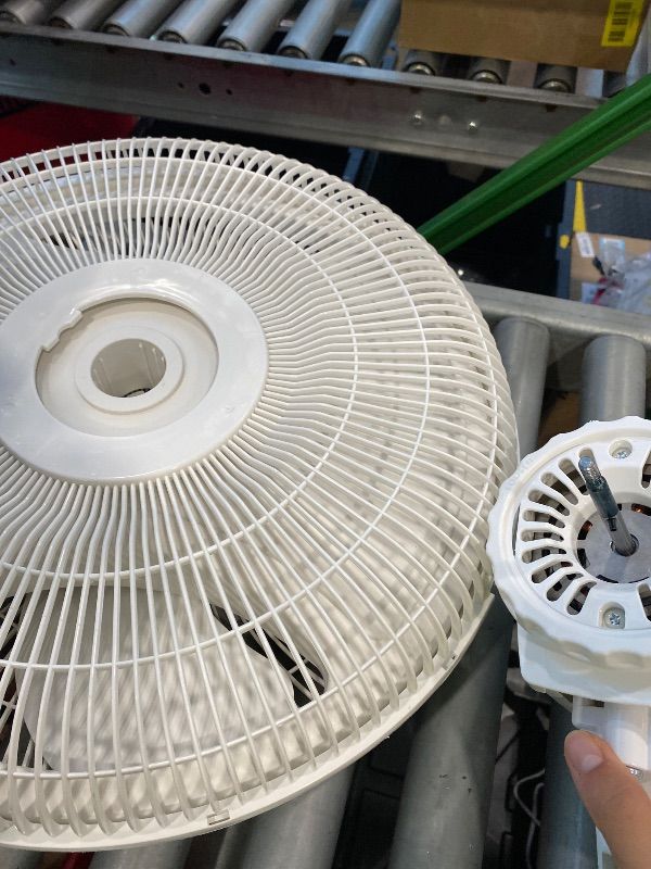 Photo 1 of [MISSING PARTS] Lasko 2520 16 Inch 3-Speed Quiet Adjustable Tilting Wide-Area Oscillating Standing Pedestal Fan for Bedroom, Kitchen, Home, and Office, White