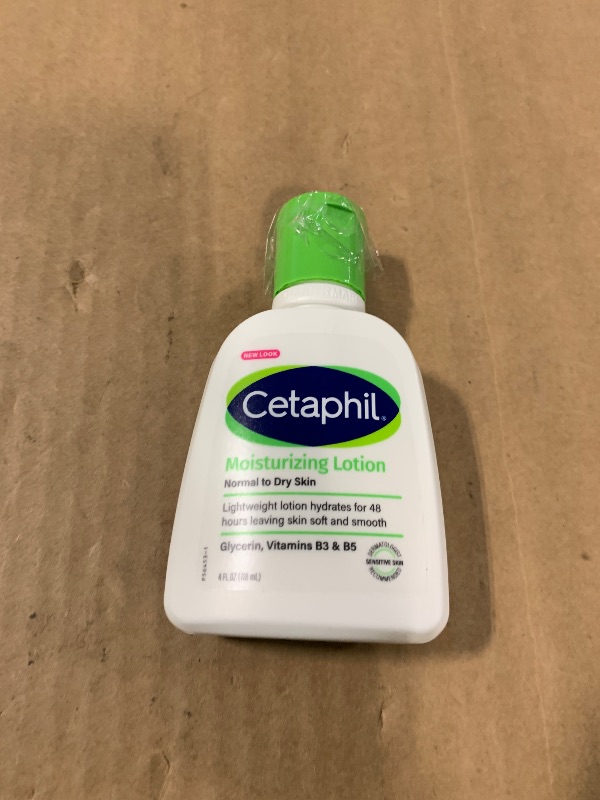 Photo 1 of *** 1 PACK *** Cetaphil Face & Body Moisturizer, Hydrating Moisturizing Lotion for All Skin Types, Suitable for Sensitive Skin, NEW 4 oz Pack of 3, Fragrance Free, Hypoallergenic, Non-Comedogenic