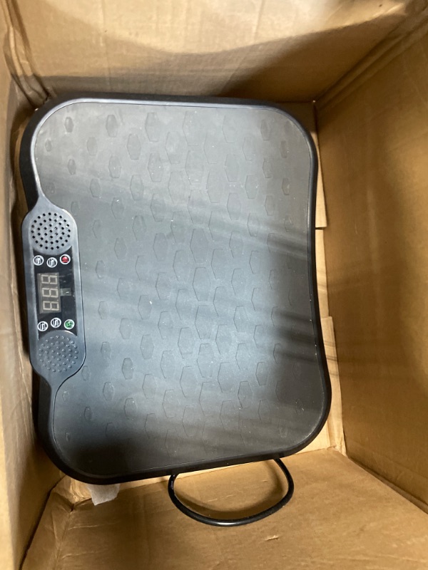 Photo 1 of ***ITEM DOES NOT WORK*** Trekora Vibration Plate Exercise Machine, Curved Vibration Plate for Lymphatic Drainage Weight Loss, 400 Lbs Capacity Shake Platform with 250 speeds Full Body Workout Equipment for Home Women Men