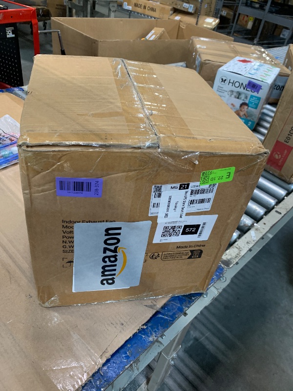 Photo 1 of ***BROKEN, SOLD FOR PARTS*** VEVOR Through-The-Wall Ventilation Fan with Cover, 205 CFM, 7-inch Diameter Exhaust Fan Hose, Adjustable Duct for Kitchen, Living & Laundry Room Workshop
