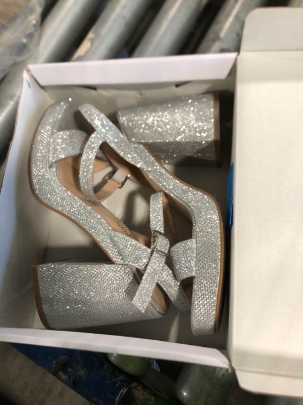 Photo 1 of ***VERY USED***DREAM PAIRS Heels for Women Block Chunky Platform High Heels Open Toe Fashion Wedding Party Evening Prom Dance Ankle Strap Dress Pump Sandals Shoes,Size 6,Silver-Glitter