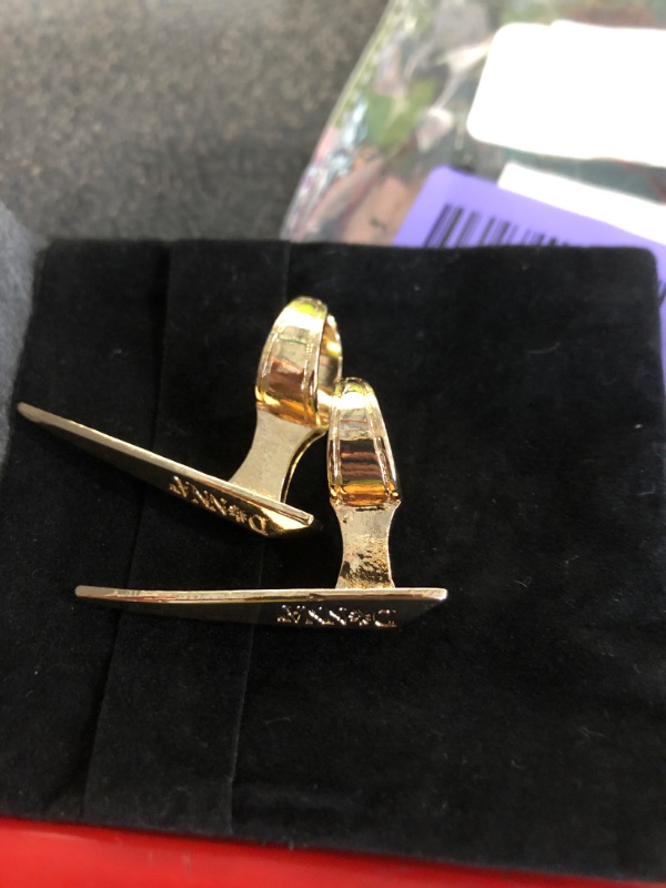 Photo 1 of ***SIMILAR ITEM***Hair Parting & Sectioning Ring - Stainless Steel Finger Tool For Braiding Hair Pick for Precise Durable Dreadlocks Wig Quick Installation of Human Hair Extensions Styling Tools (Gold)