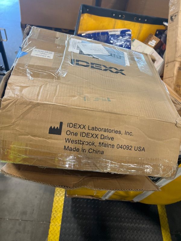 Photo 1 of ** SOLD FOR PARTS// FINAL SALE 08/02** ** NOT RETRACTING *** GLAHODEN Retractable Garden Hose Reel 1/2 in x 130 ft, 2025 Upgraded Dual Ratchet Lock UV & Freeze Protection Brass Seal Slow Retraction Anti-Tangle Hose 180°Swivel Reinforced Scaffold Wall Mou