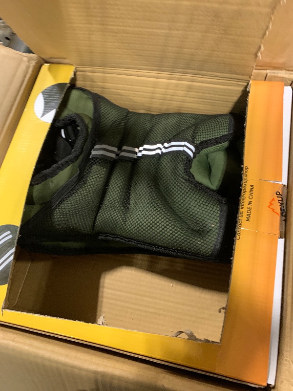Photo 1 of ****PARTIAL SET - MISSING SANDBAGS**** APEXUP Adjustable Weighted Vest, 4-10lb/12-18lb/20-32lb Vest with 6 Ironsand Weights and Large Pocket, Weight Vest for Men Women Strength Training, Running, Walking (20-32lb, Green)