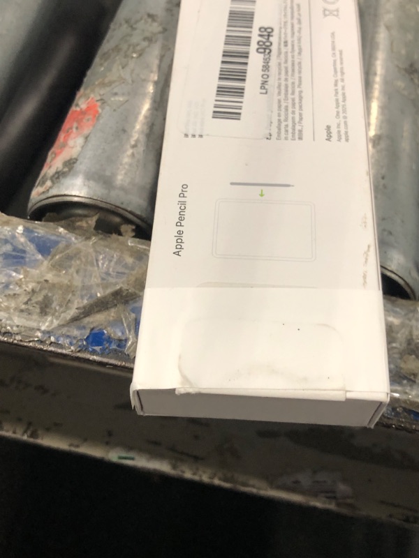 Photo 1 of ***FACTORY SEALED*** Apple Pencil Pro: Latest Model - Device Compatibility Check Required - Pixel-Perfect Precision, Tilt and Pressure Sensitivity, Perfect for Note-Taking, Drawing, and Art. Charges and Pairs Magnetically
