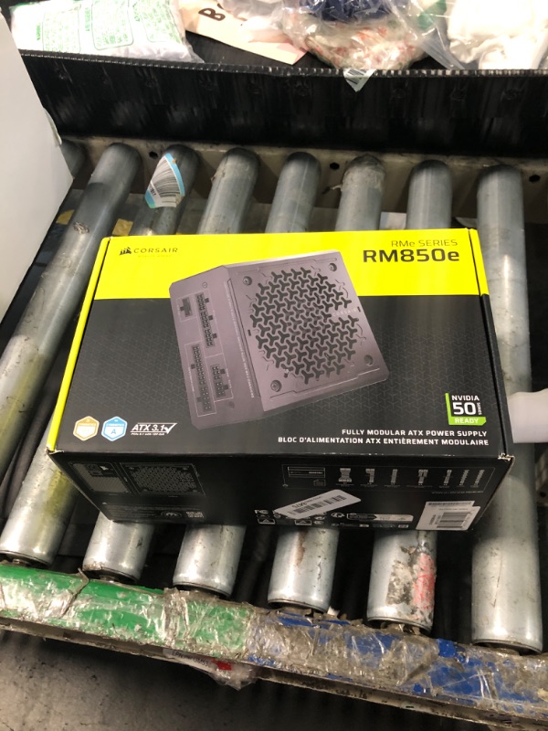 View 2 of [HEAVILY USED] Power Supply with 12V-2x6 Cable