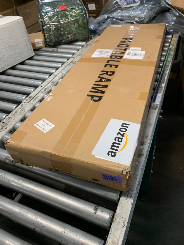 Photo 1 of ***FACTORY SEALED***
4FT Portable Wheelchair Ramp, Folding Non-Slip Aluminum Ramp for Home