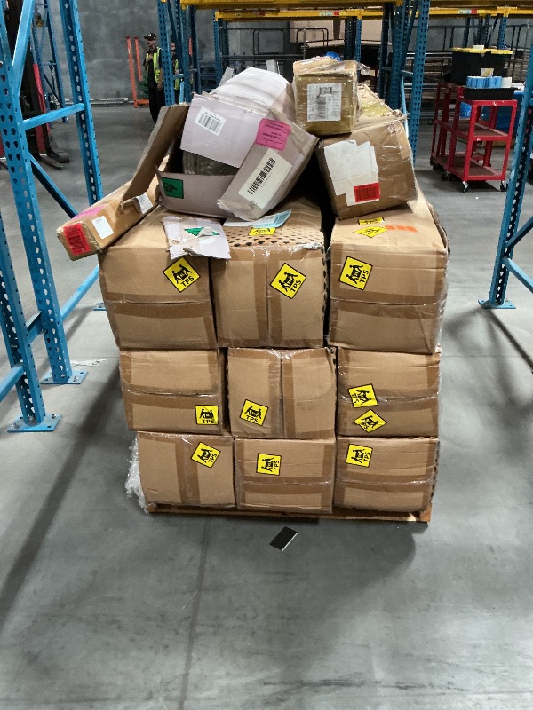 Photo 1 of Nellis XL Pallet: Mattresses, Deck Hardware, Axles (+8 more)