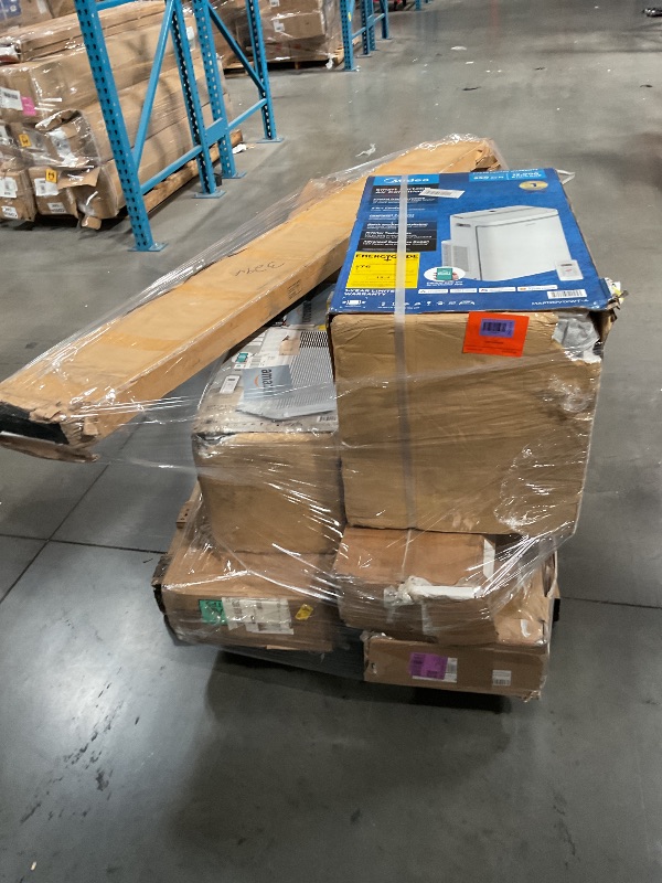 Photo 1 of Nellis XL Pallet: Portable & More