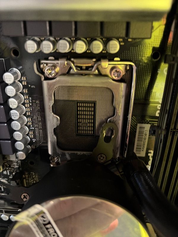 View 4 of ***MISSING RAM, CPU, GPU, SDD***UNABLE TO TEST***FOR PARTS ONLY***
ZOTAC MEK Gaming PC Desktop