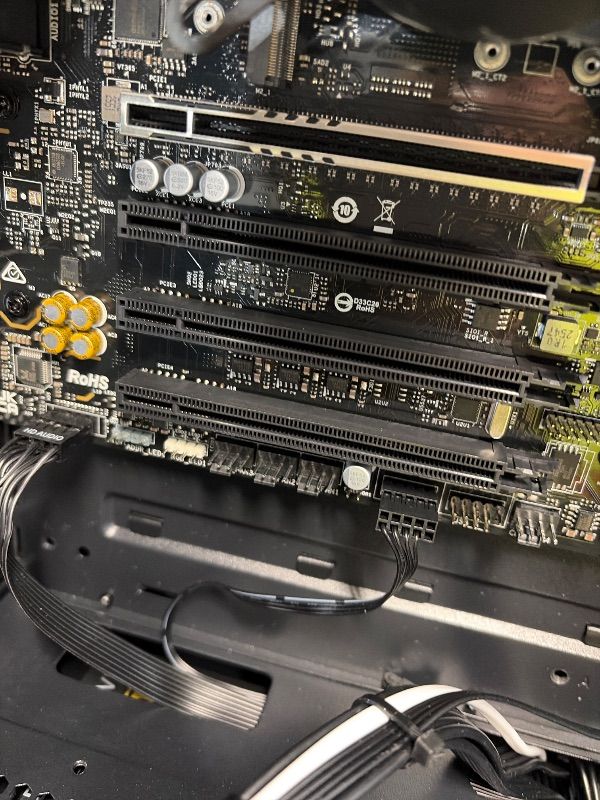 View 5 of ***MISSING RAM, CPU, GPU, SDD***UNABLE TO TEST***FOR PARTS ONLY***
ZOTAC MEK Gaming PC Desktop
