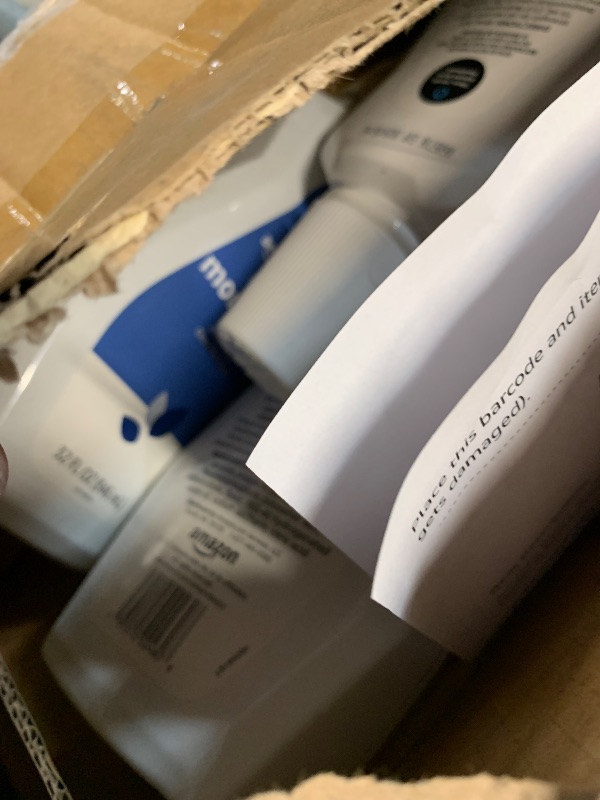 Photo 1 of ***missing 1**Amazon Basics Whitening Mouthwash, Alcohol-Free, 32 fl oz, 4-Pack
