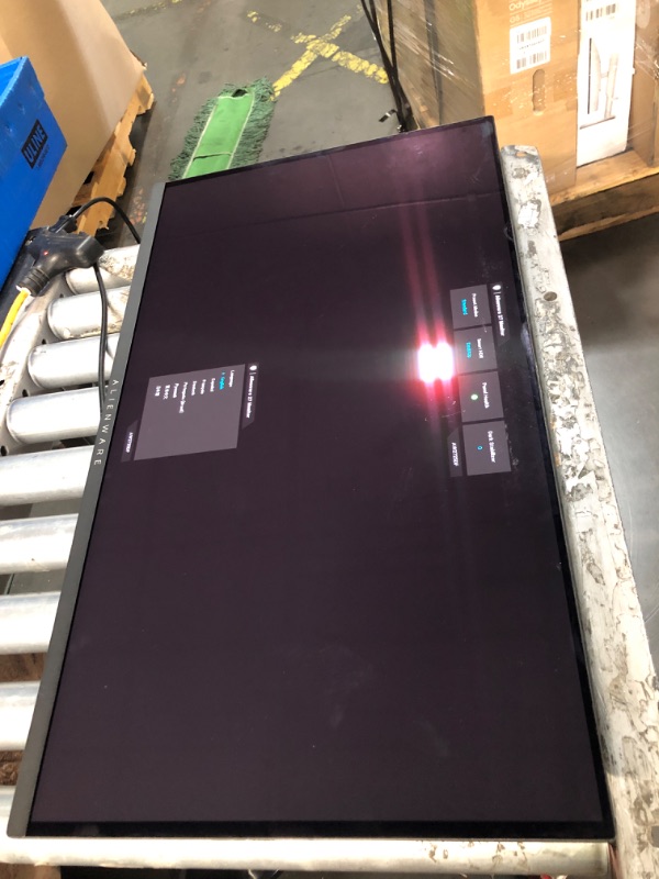 View 3 of ***SCRATCHED SCREEN***
Alienware AW2725DF 27" QD-OLED Gaming Monitor