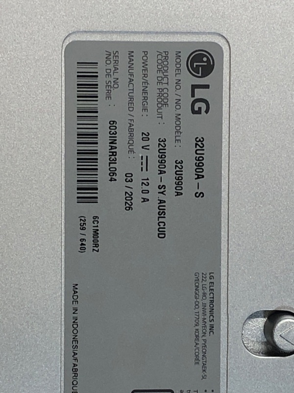 View 3 of *** PARTS ONLY ** LG 32-Inch UltraFine 6K Monitor
