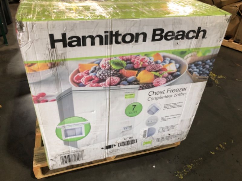 View 3 of *** TRUCK/TRAILER PICKUP ONLY *** Hamilton Beach Chest Deep Freezer, 7 Cu. Ft., White