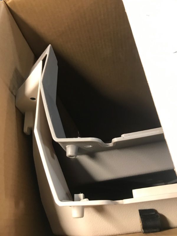 View 2 of **NOT IN ORIGINAL PACKAGING** Amazon Basics Hard-Sided Dog and Cat Kennel, Single-Door Travel Pet Carrier with Metal Wire Ventilation, 23.6"L x 15.7"W x 13"H, Beige