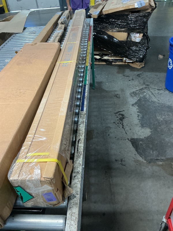 Photo 1 of ***** factory sealed *****
DINAH 100 Inch Electric Projector Screen with Remote