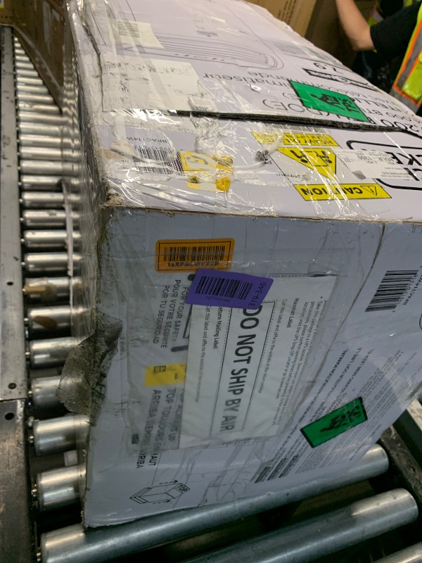 Photo 1 of *** PARTS ONLY DOES NOT BLOW COLD AIR***
BLACK+DECKER Smart Portable Air Conditioner, 14,000 BTU, BPACT14WT, White