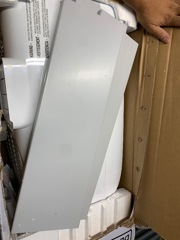 Photo 1 of *** PARTS ONLY DOES NOT BLOW COLD AIR***
BLACK+DECKER Smart Portable Air Conditioner, 14,000 BTU, BPACT14WT, White
