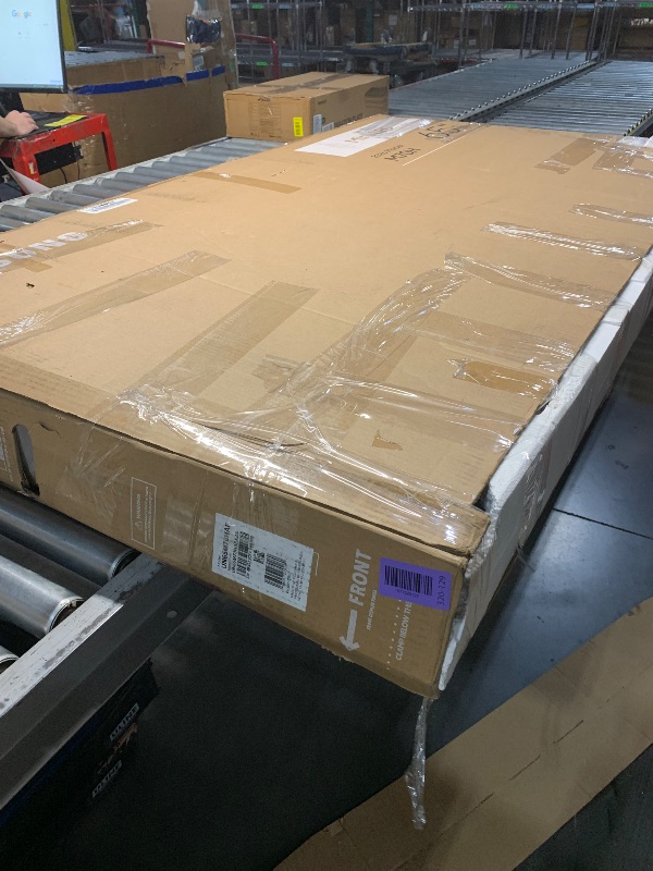 View 2 of *************has a vertical black line about 6 inches wide***************
Samsung 65-Inch QLED 4K Smart TV