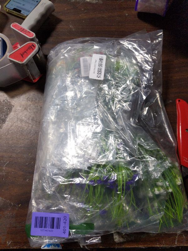 Photo 1 of 15PCS Babys Breath Artificial Flowers,Realistic Fake Breath Flowers for Vase Arrangements,Mixed Color Artificial Flowers for Wedding Bouquets,Spring Home Decor,Artificial Plants Indoor Decoration.