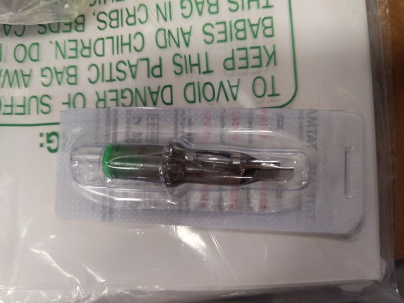 Photo 1 of 1 mL Syringes with 30 Gauge 1/2 Inch, 1cc Disposable Syringe, 20 Pack Individually Wrapped for Lab, Industrial, Scientific Dispensing