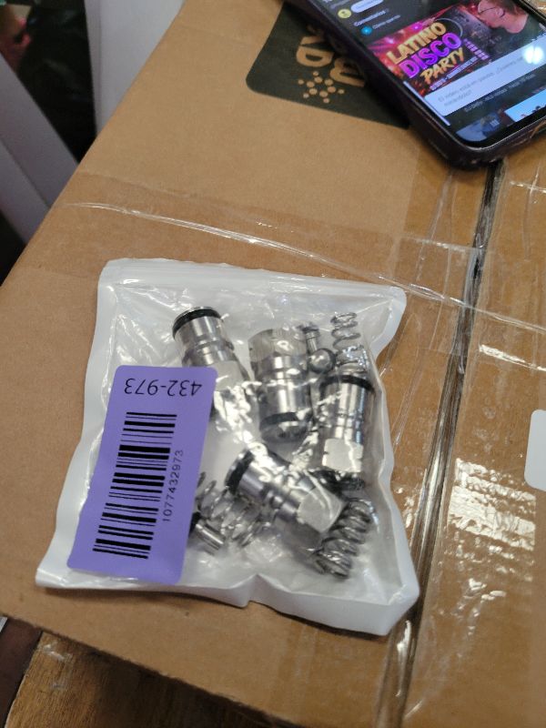 Photo 1 of 2 Pairs 304 stainless Ball Lock Keg Posts set Cornelius Type keg Ball Lock Post & Poppet Female Thread Gas and Liquid 19/32"-18 Thread Corny Keg Adapter Kit