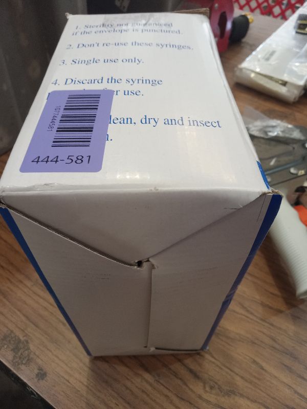 Photo 1 of 100 Pack 5ml 22Ga Plastic Syringe with Measurement for Scientific Labs and Industrial Dispensing, Disposable Individually Wrapped (100, 5ml-22Ga)
