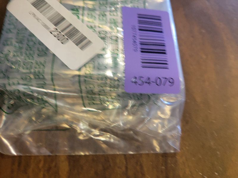 Photo 1 of 12 PCS Hidden Valance Clips for Window Blinds,1-7/8 inch Clear Plastic Valance Clips for Window Blinds,Suitable for Wood & Faux Blinds