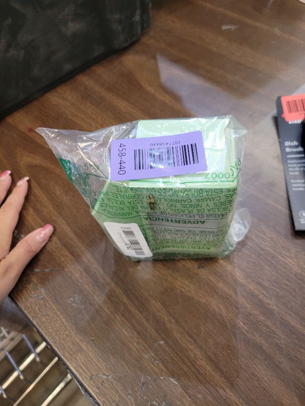 Photo 1 of 1/12 Scale Dollhouse Fridge Kitchen Furniture Miniature Simple Retro Style Refrigerator Prop Delicate Refrigerator Model Decor High Simulation Accessory Pretend Play (Light Green)