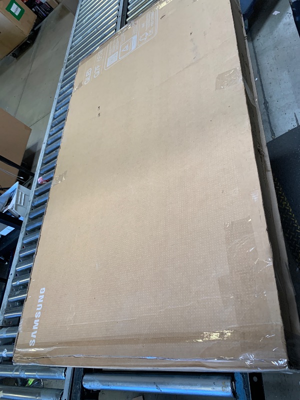 Photo 1 of Samsung 65-Inch Class QLED Q7F Series Samsung Vision AI Smart TV (2025 Model, 65Q7F) Quantum HDR, Object Tracking Sound Lite, Q4 AI Gen1 Processor, 4K upscaling, Gaming Hub, Alexa Built-in