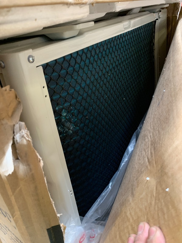 Photo 1 of MISSING COMPONENETS********18000 BTU Mini Split Air Conditioner, 19 SEER2 208-230V Split Unit Ac and Heat Cool Up to 1250 Sq.Ft, Ductless Air Conditioner w/Complete Installation Kit,Remote,Control,Low Noise
